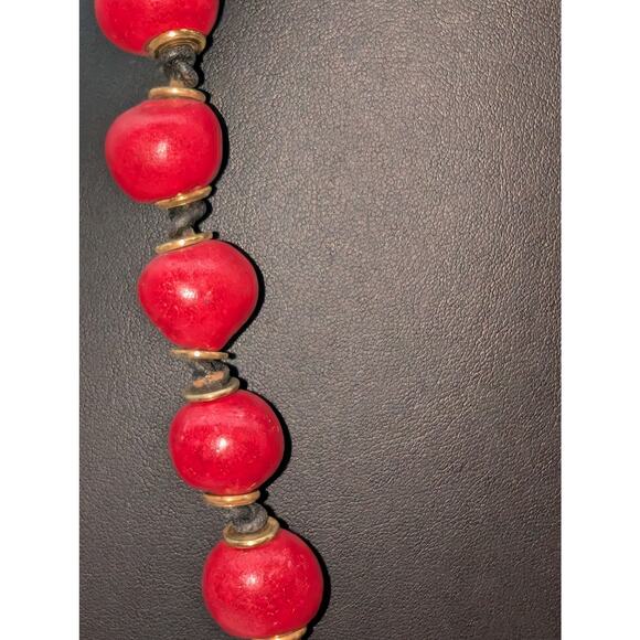 Mixed Jewelry of Red Black Gold Theme Five Piece Lot - Picture 3 of 10